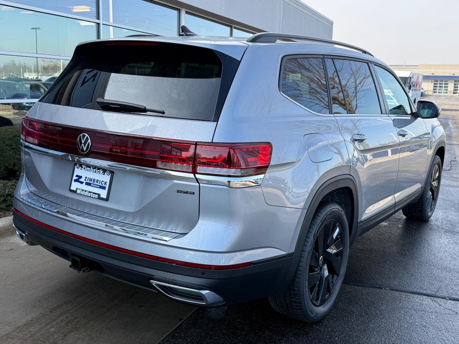 Volkswagen Atlas Vehicle Image 03