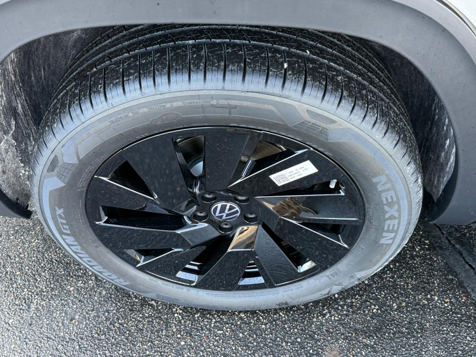 Volkswagen Atlas Vehicle Image 04