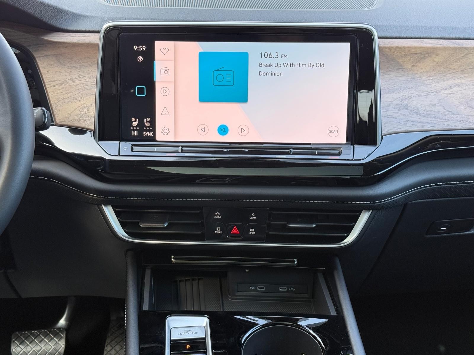 Volkswagen Atlas Vehicle Image 08