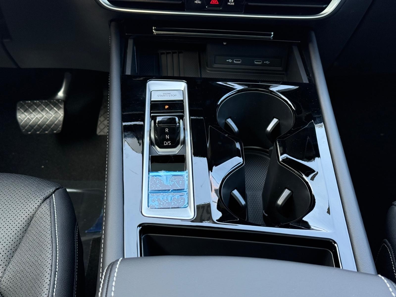 Volkswagen Atlas Vehicle Image 09