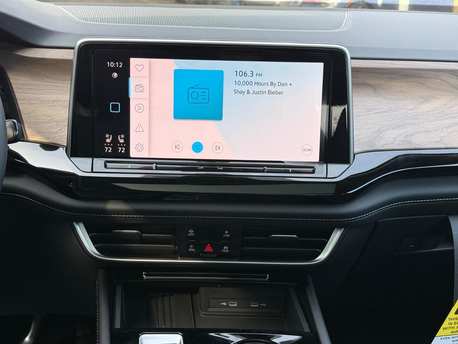 Volkswagen Atlas Vehicle Image 08