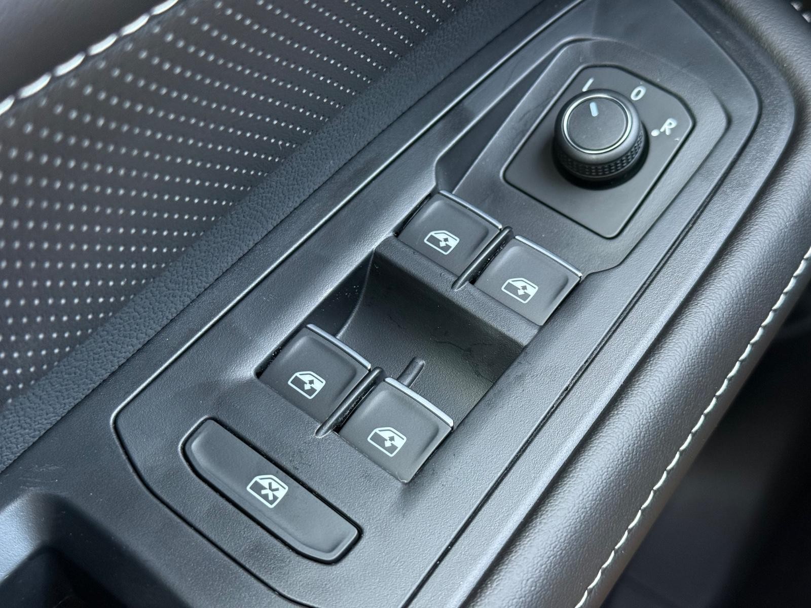 Volkswagen Atlas Vehicle Image 16