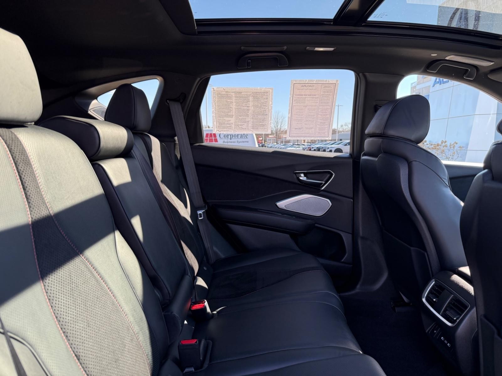 Acura RDX Vehicle Image 10