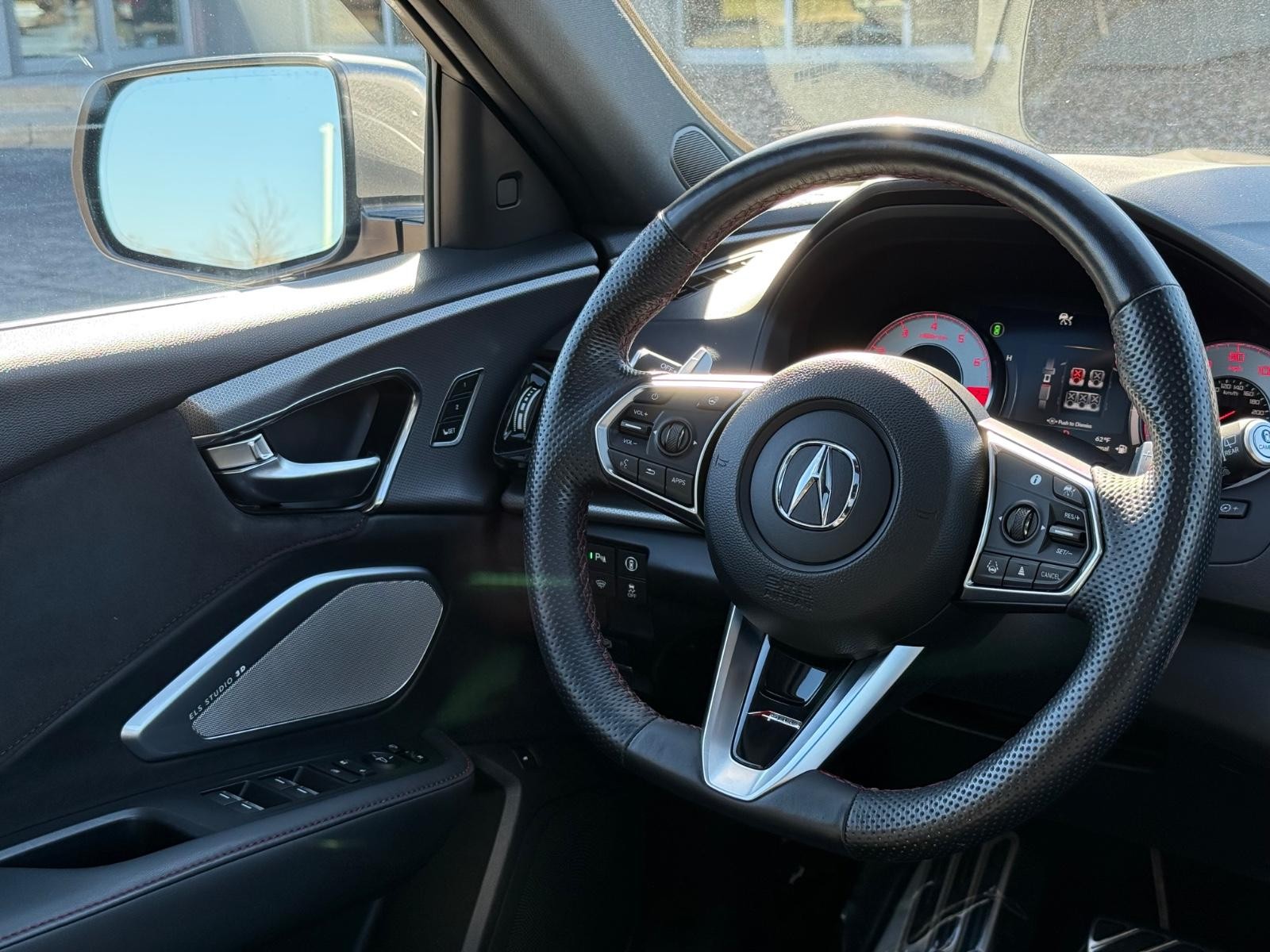 Acura RDX Vehicle Image 14