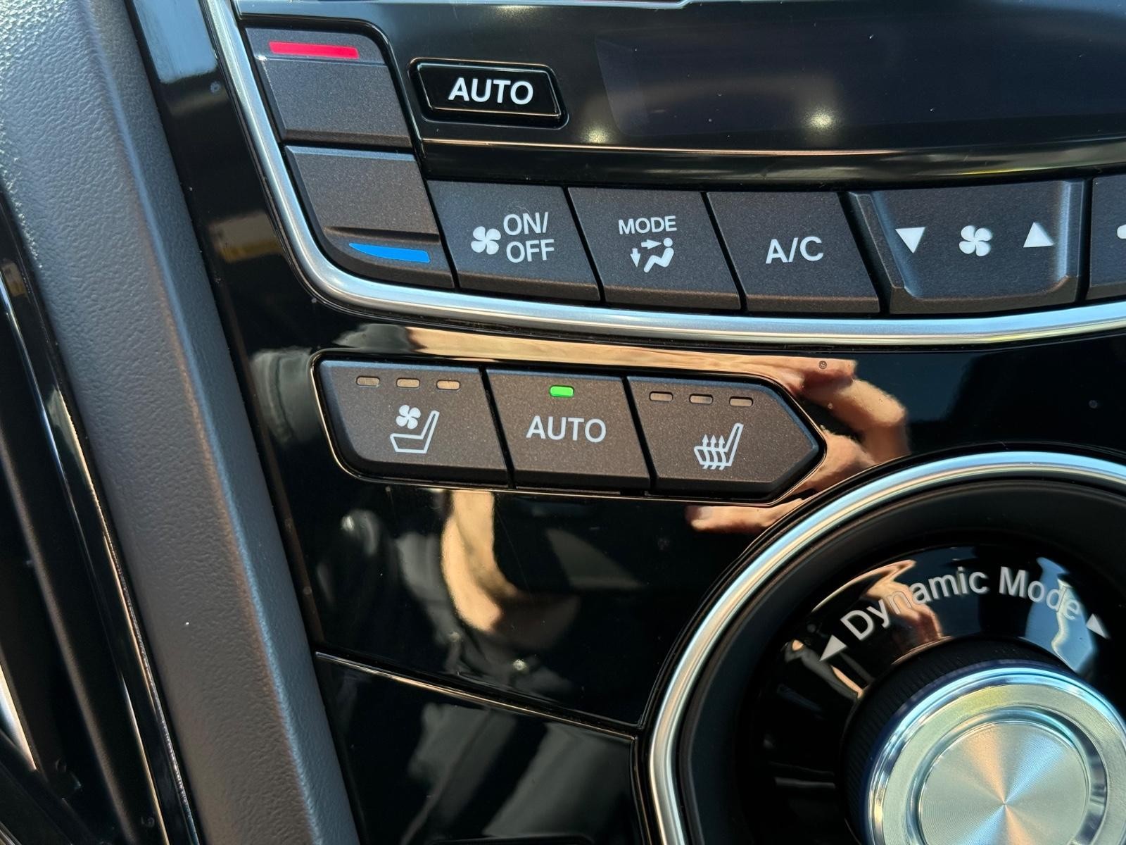 Acura RDX Vehicle Image 21