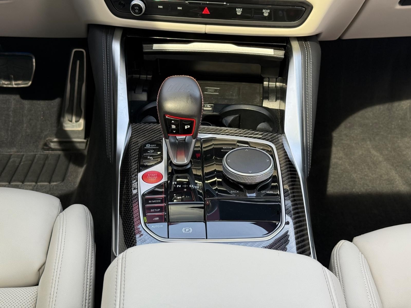 BMW M3 Vehicle Image 13