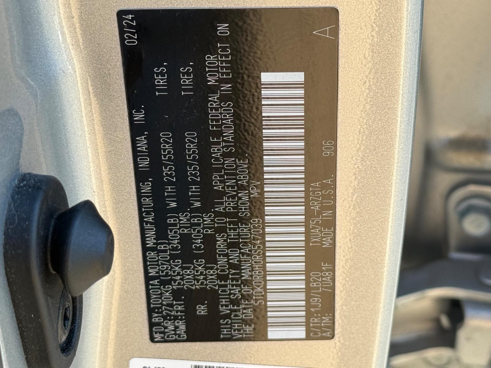 Toyota Highlander Vehicle Image 25