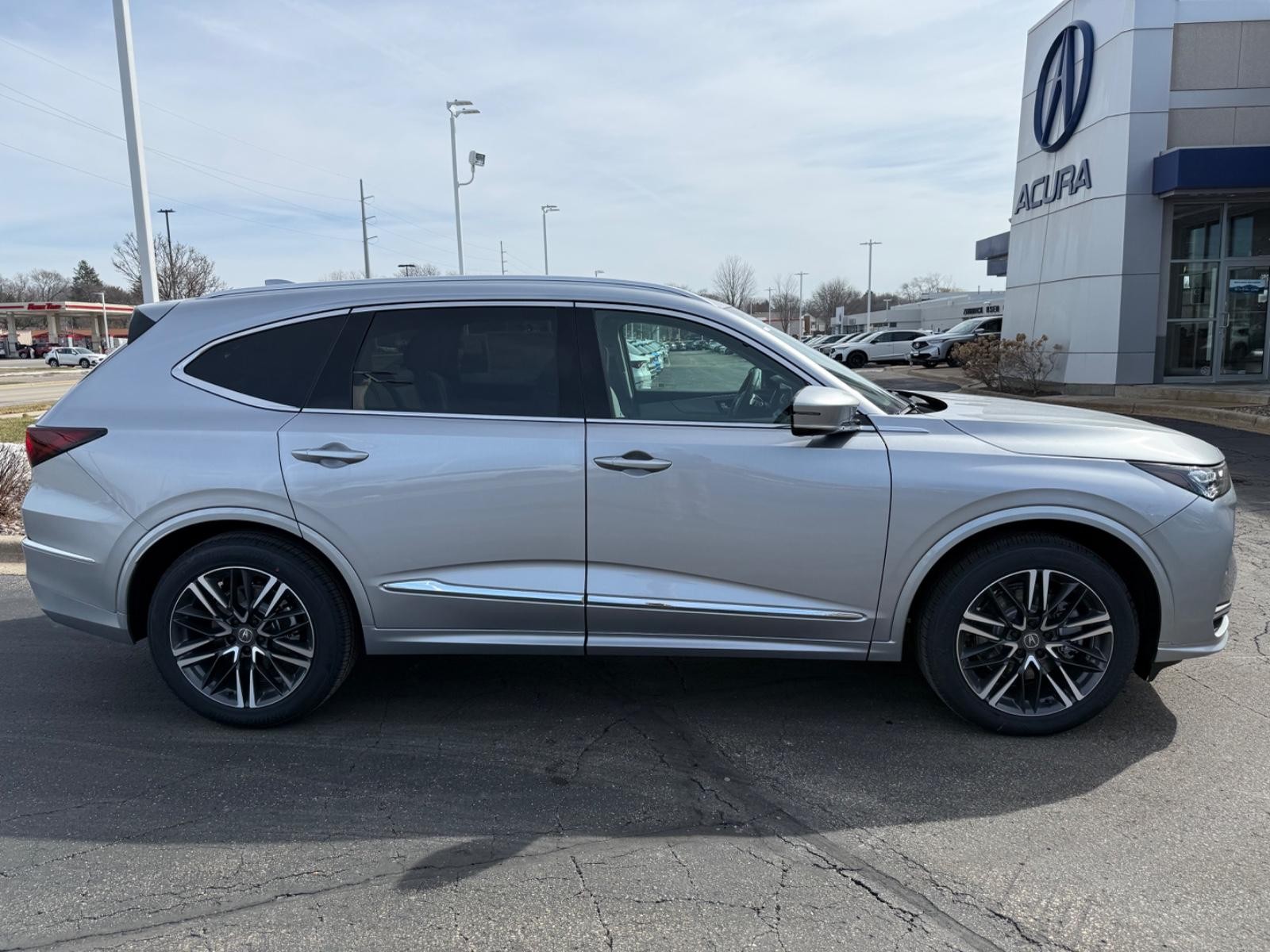 Acura MDX Vehicle Image 02