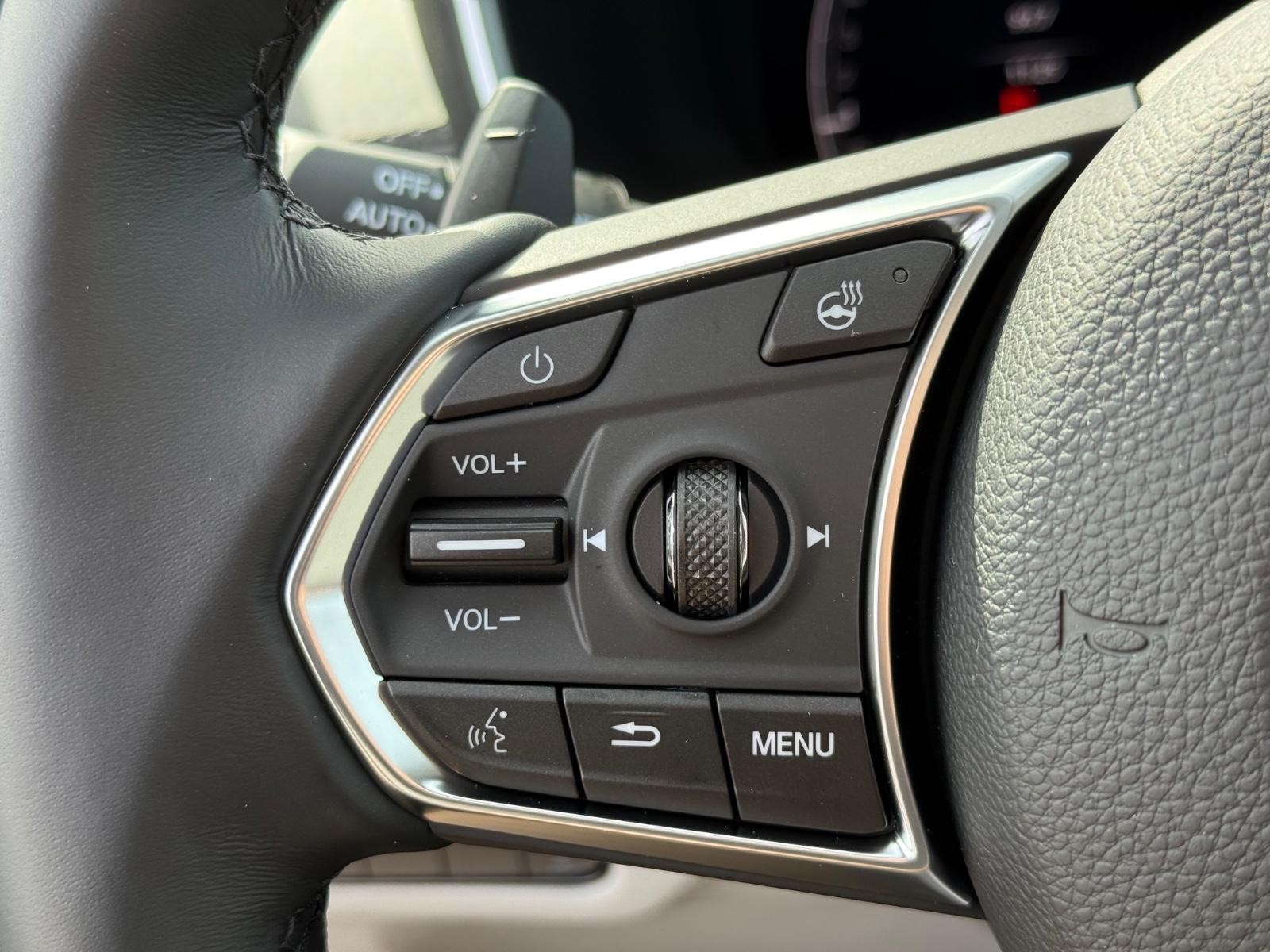 Acura MDX Vehicle Image 11