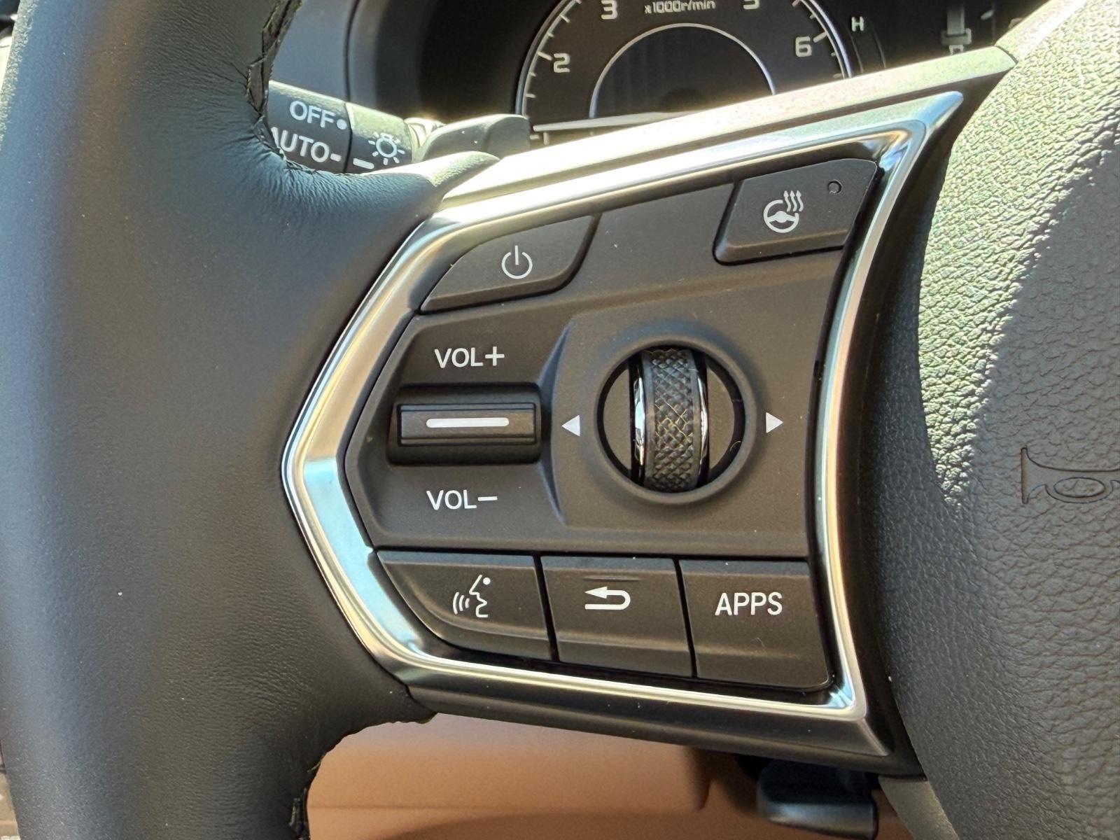 Acura RDX Vehicle Image 12