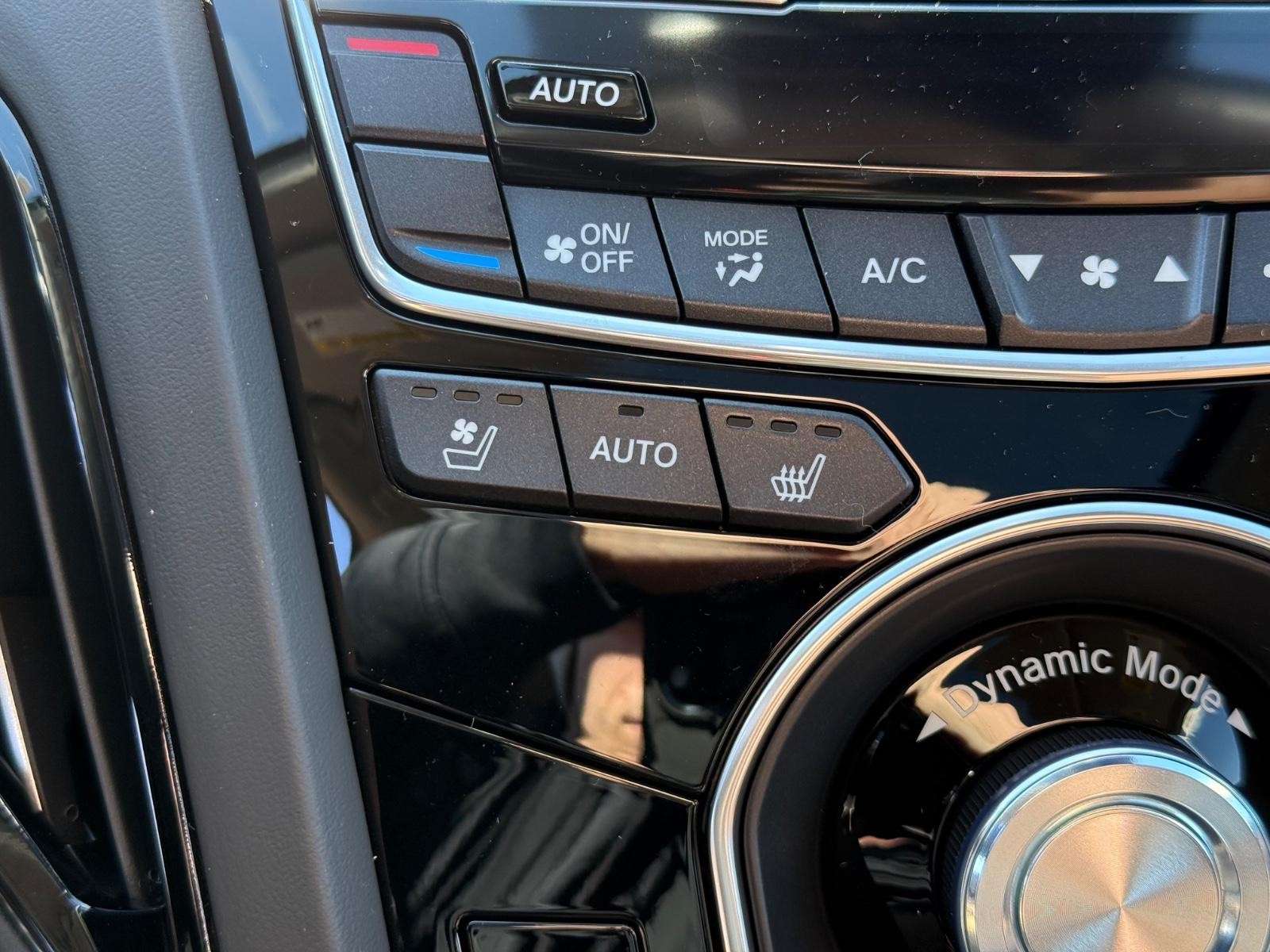 Acura RDX Vehicle Image 15