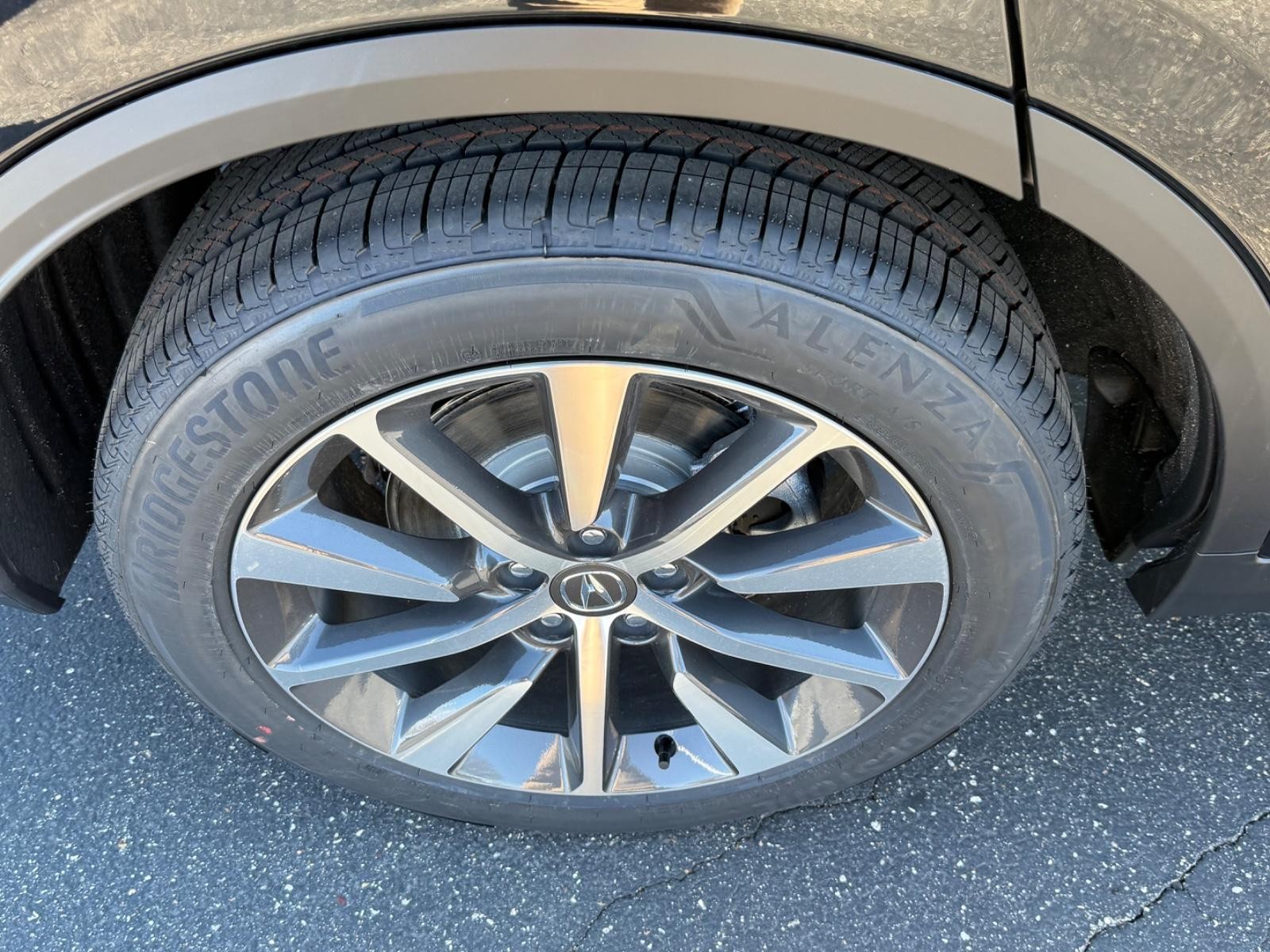 Acura MDX Vehicle Image 04