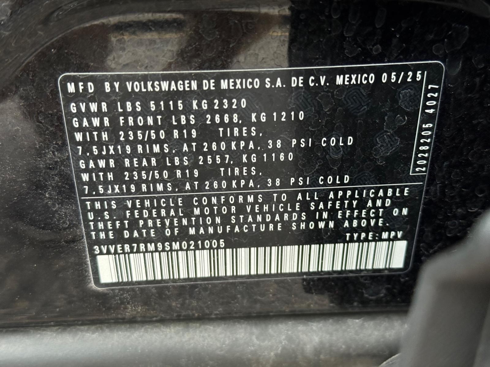 Volkswagen Tiguan Vehicle Image 22