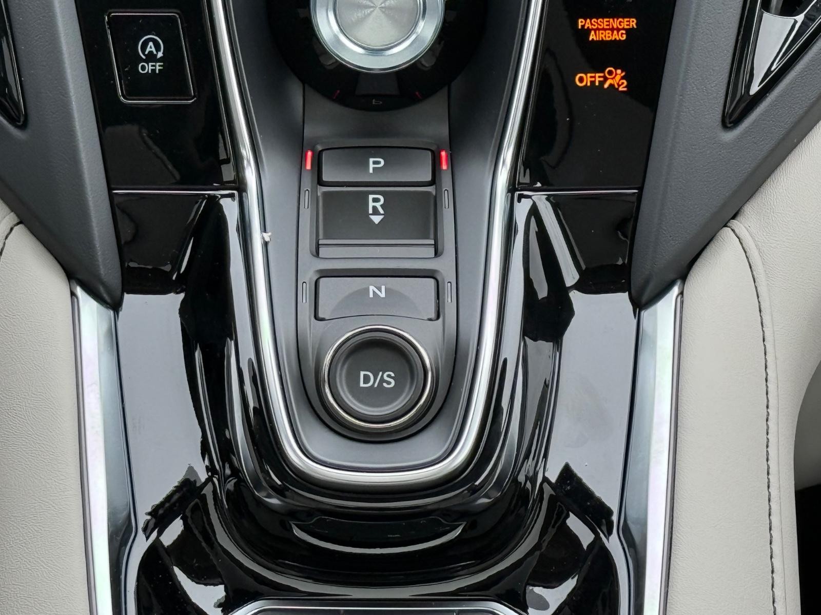 Acura RDX Vehicle Image 08