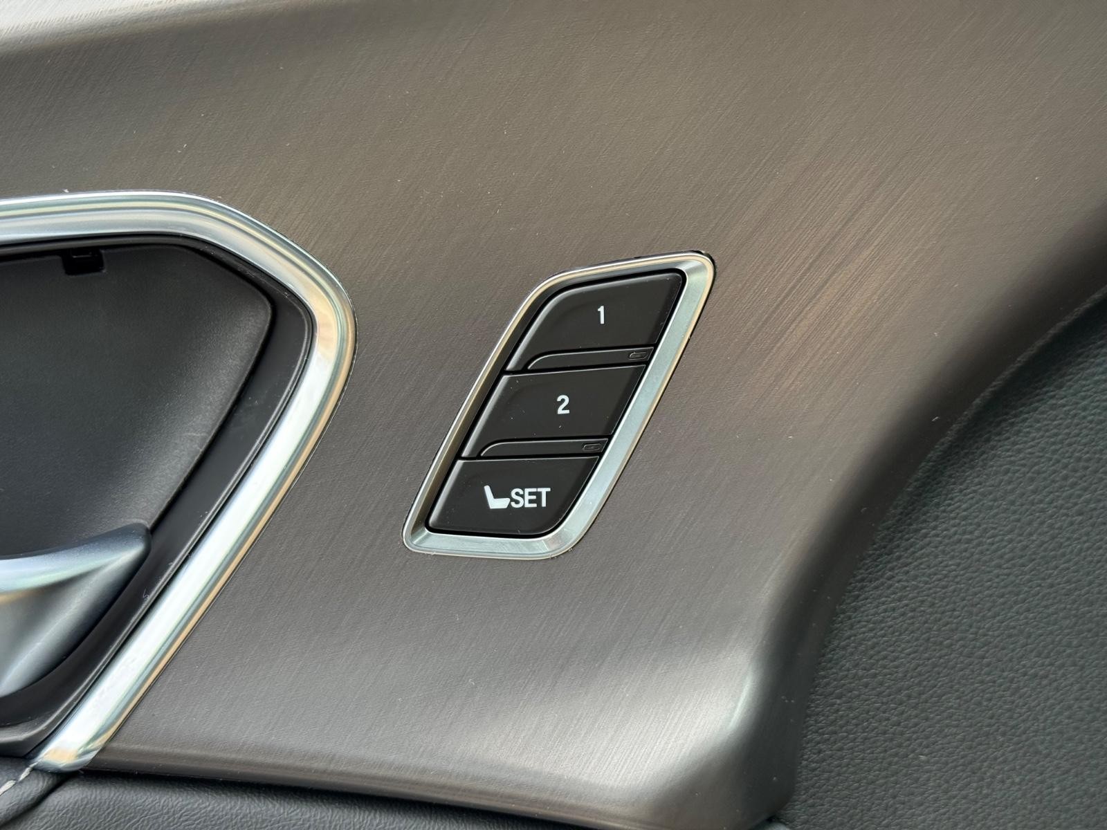 Acura RDX Vehicle Image 12