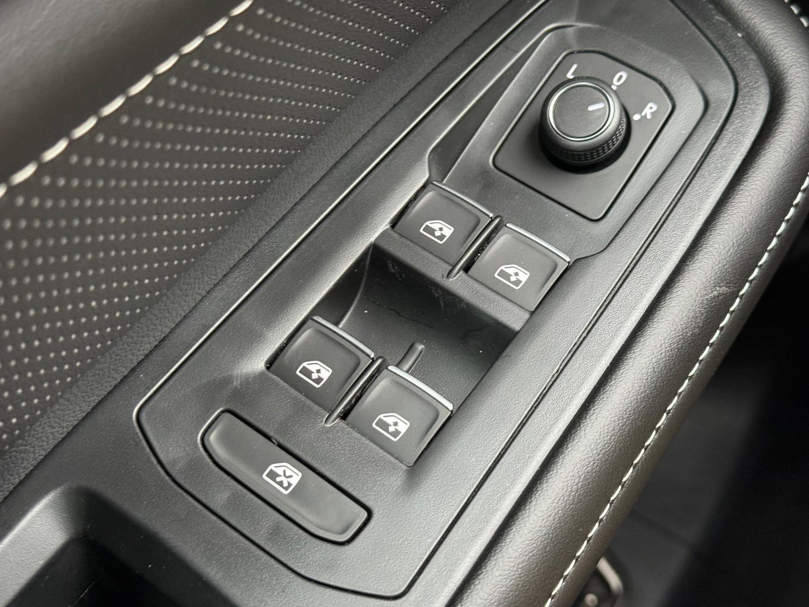 Volkswagen Atlas Vehicle Image 16