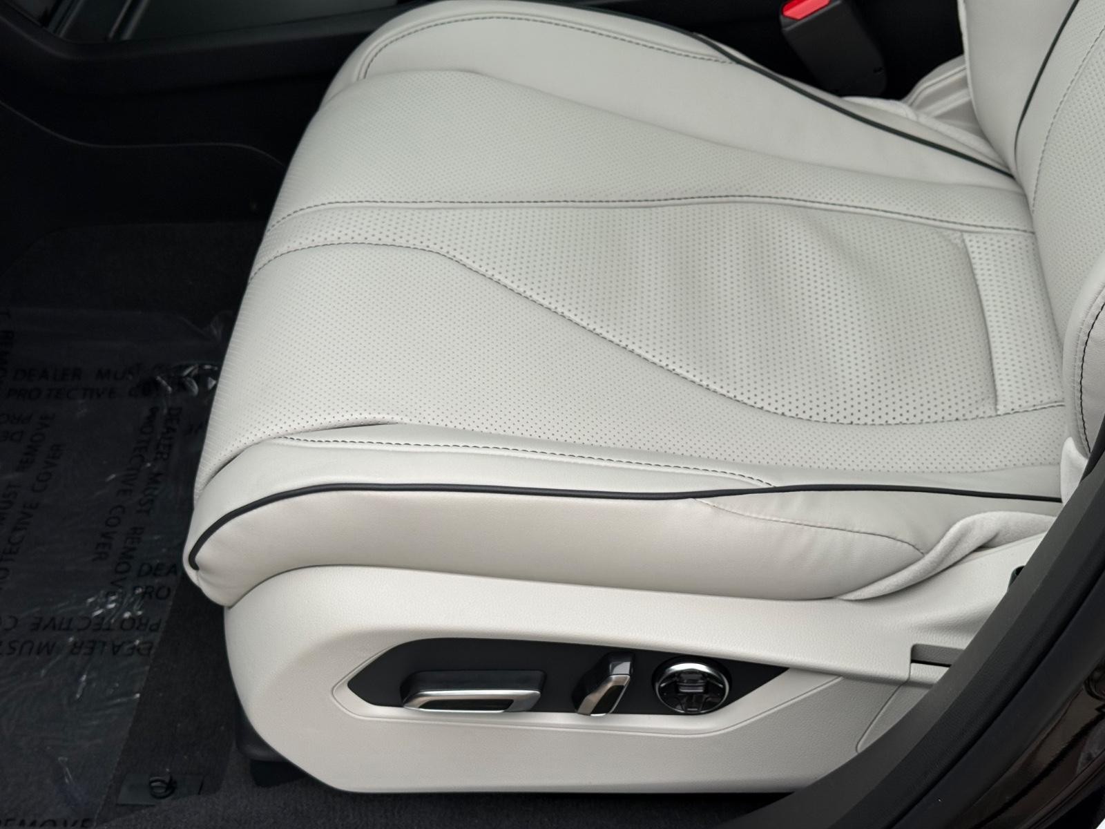 Acura RDX Vehicle Image 17