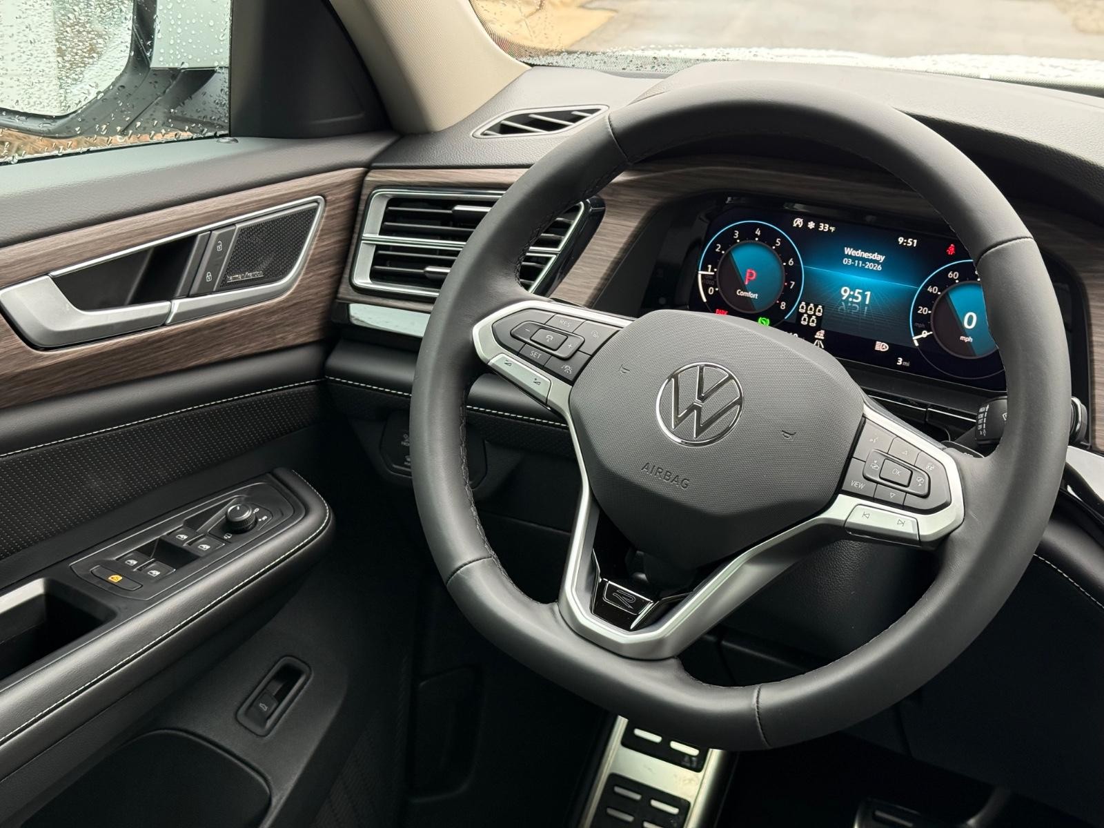 Volkswagen Atlas Vehicle Image 10