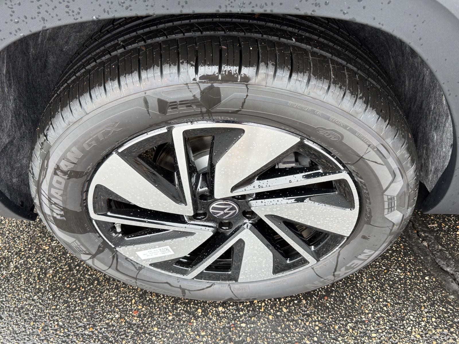 Volkswagen Atlas Vehicle Image 04