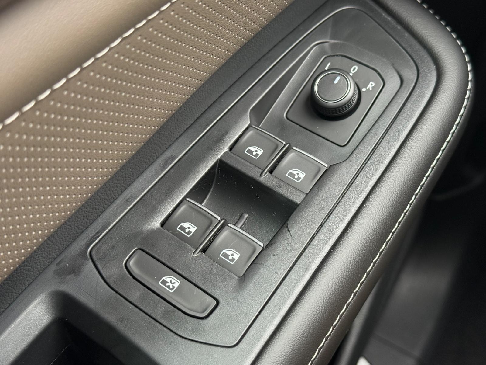 Volkswagen Atlas Vehicle Image 16