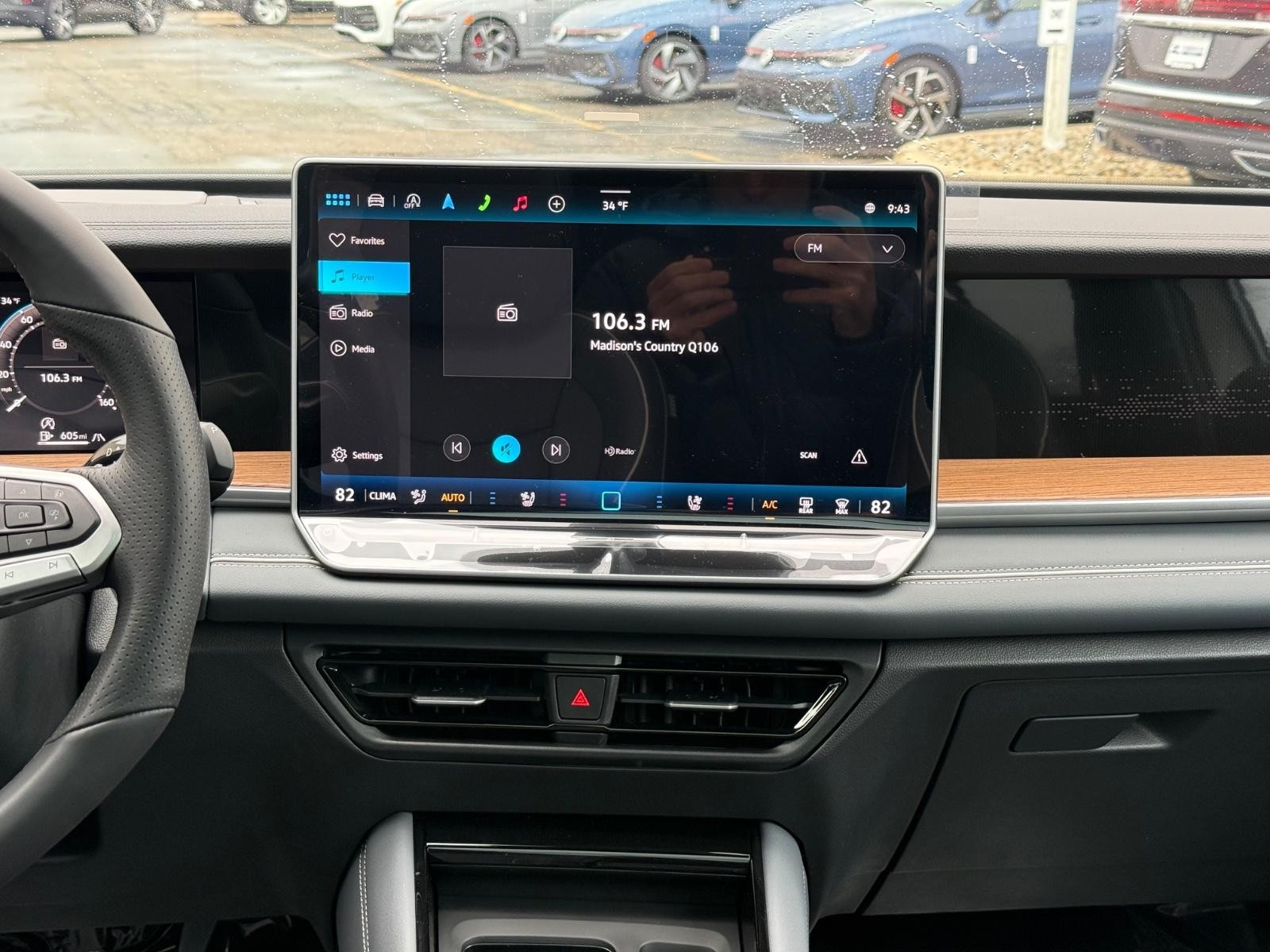 Volkswagen Tiguan Vehicle Image 07