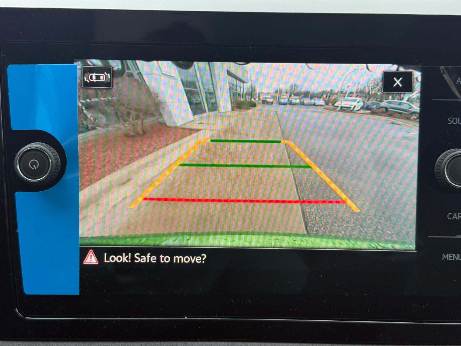 Volkswagen Taos Vehicle Image 13