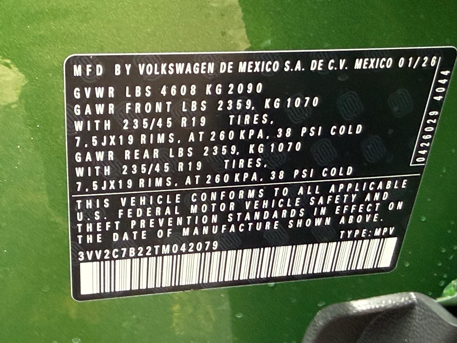 Volkswagen Taos Vehicle Image 17