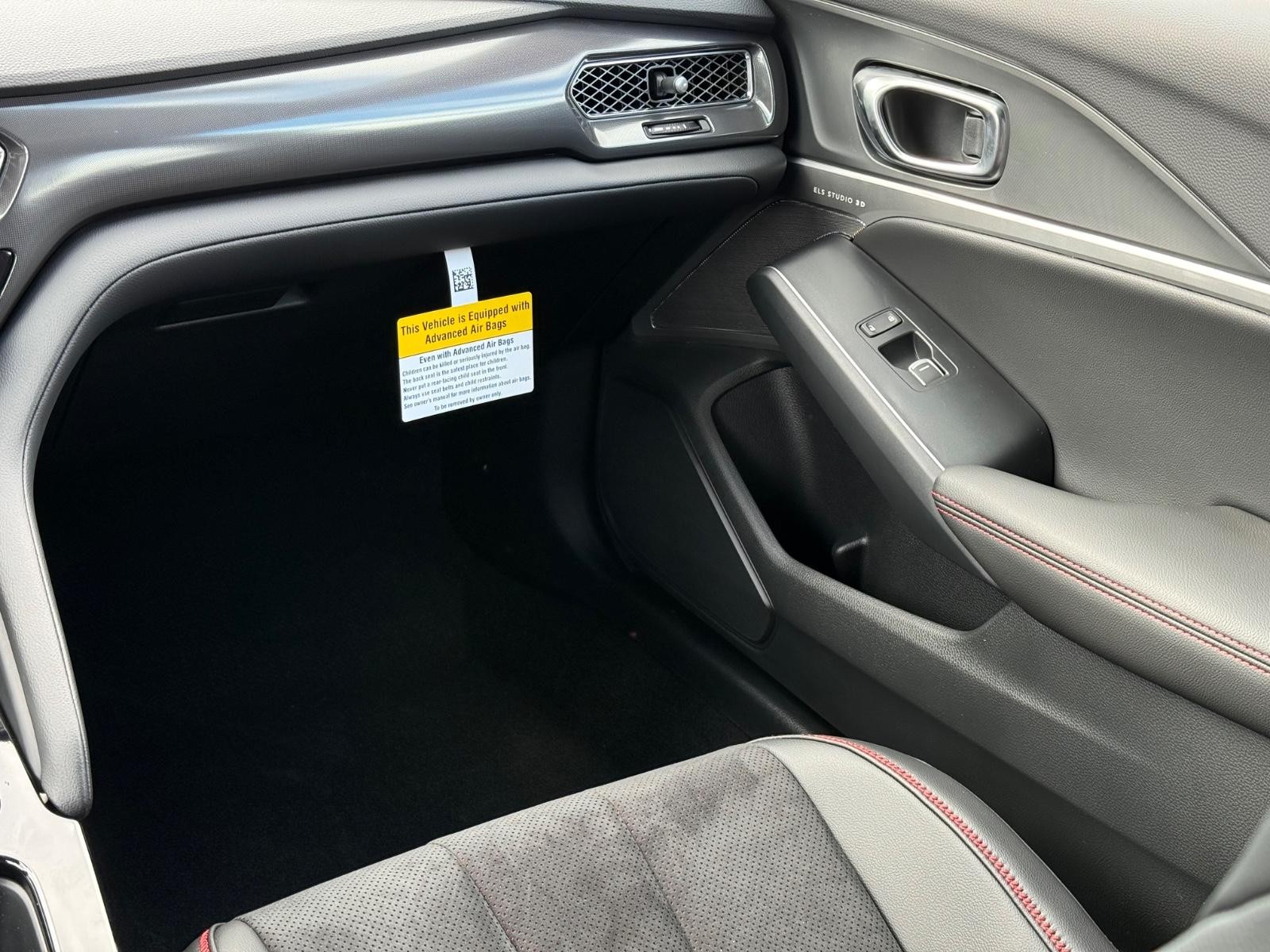 Acura Integra Vehicle Image 10