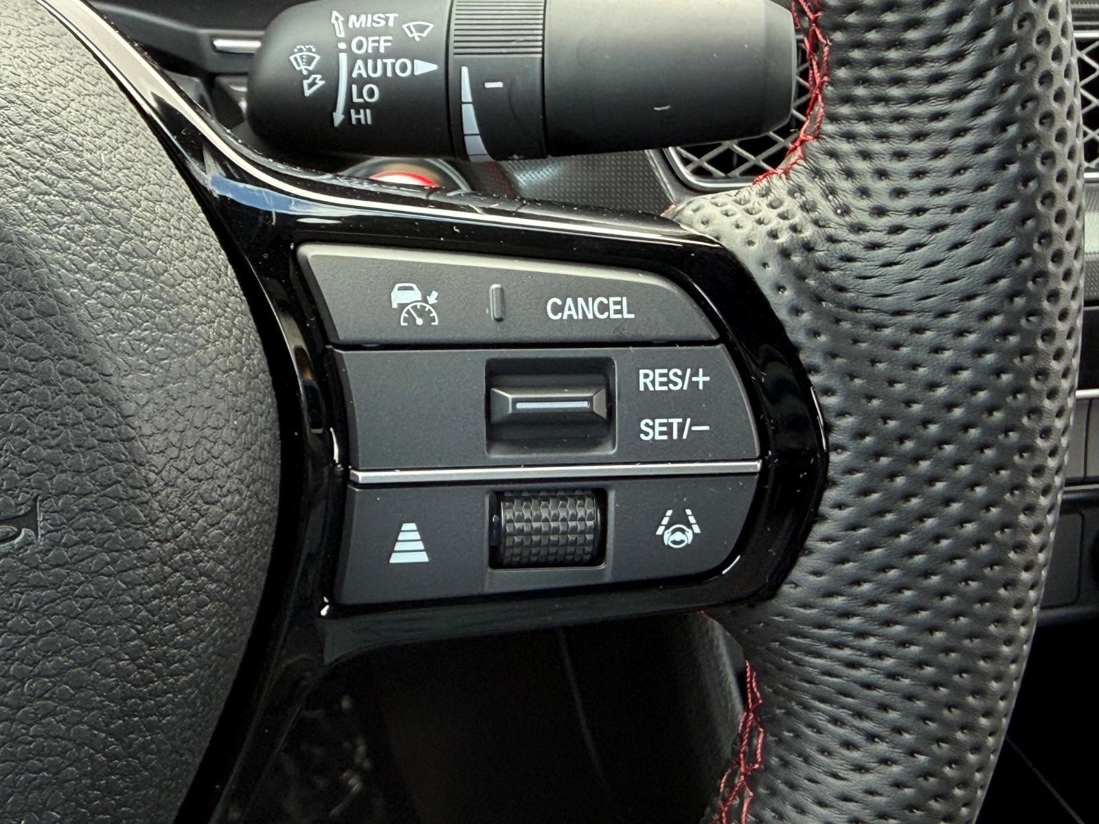 Acura Integra Vehicle Image 12