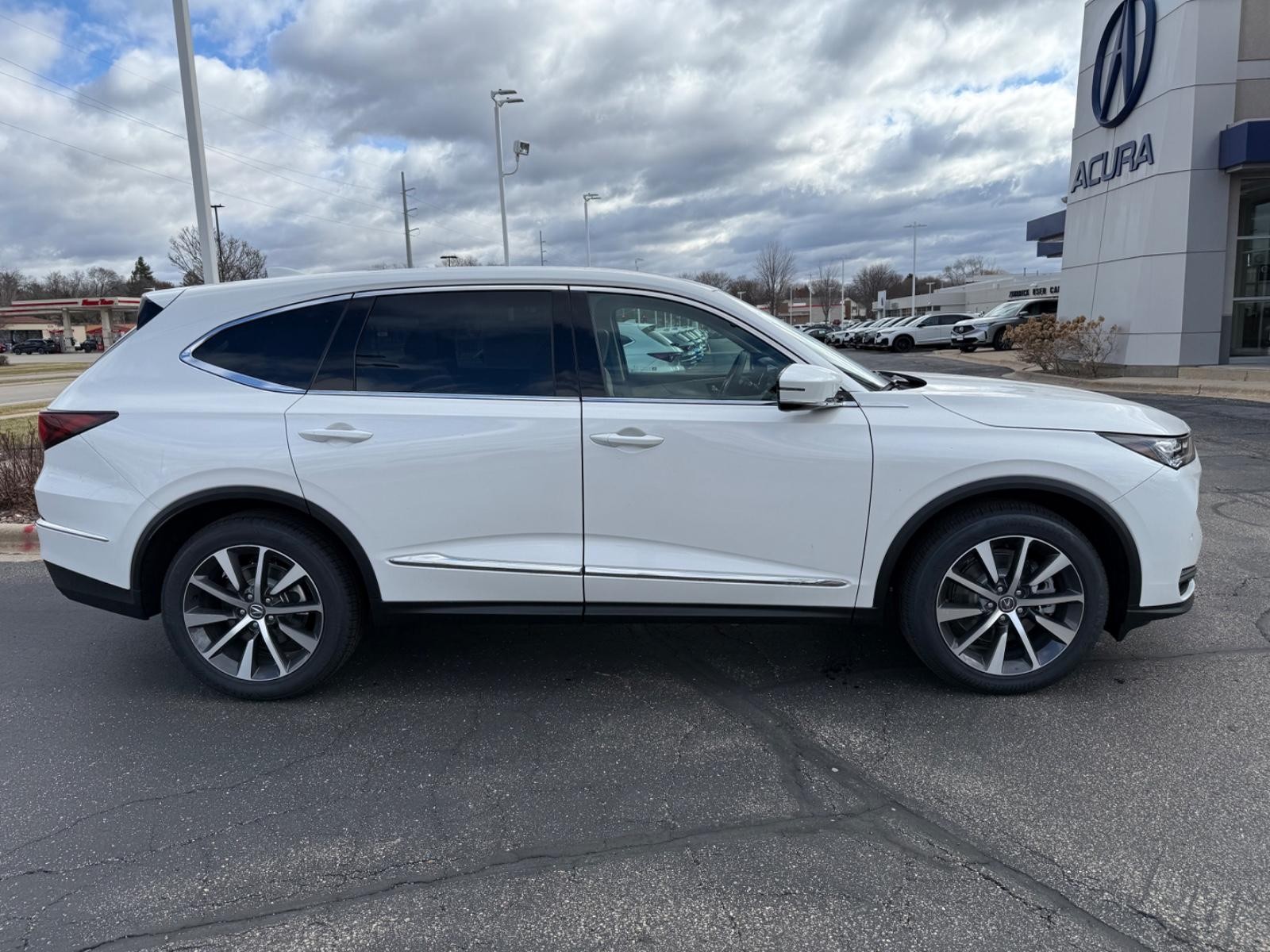 Acura MDX Vehicle Image 02