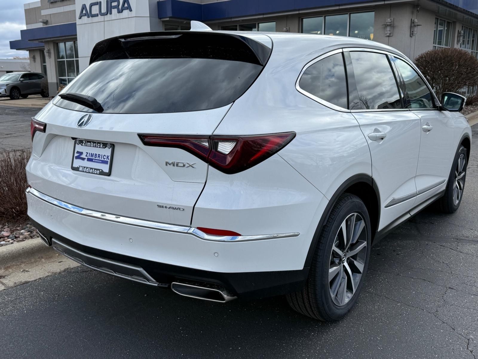 Acura MDX Vehicle Image 03