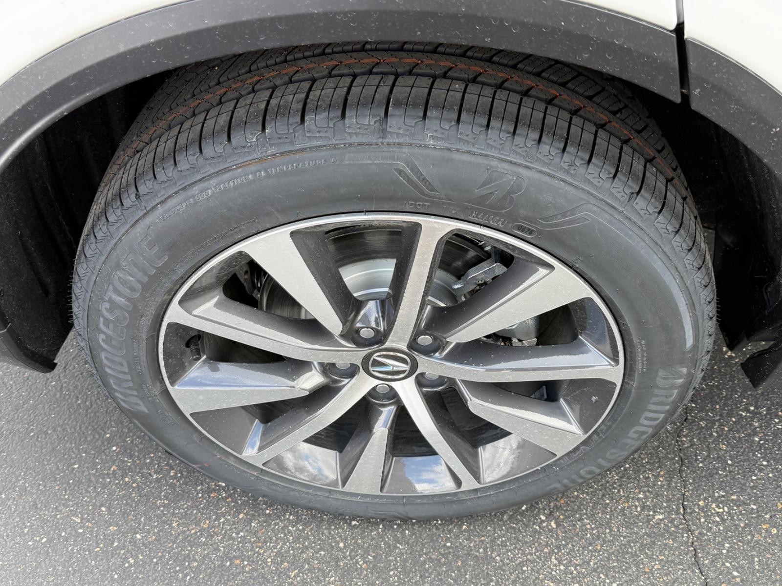 Acura MDX Vehicle Image 04