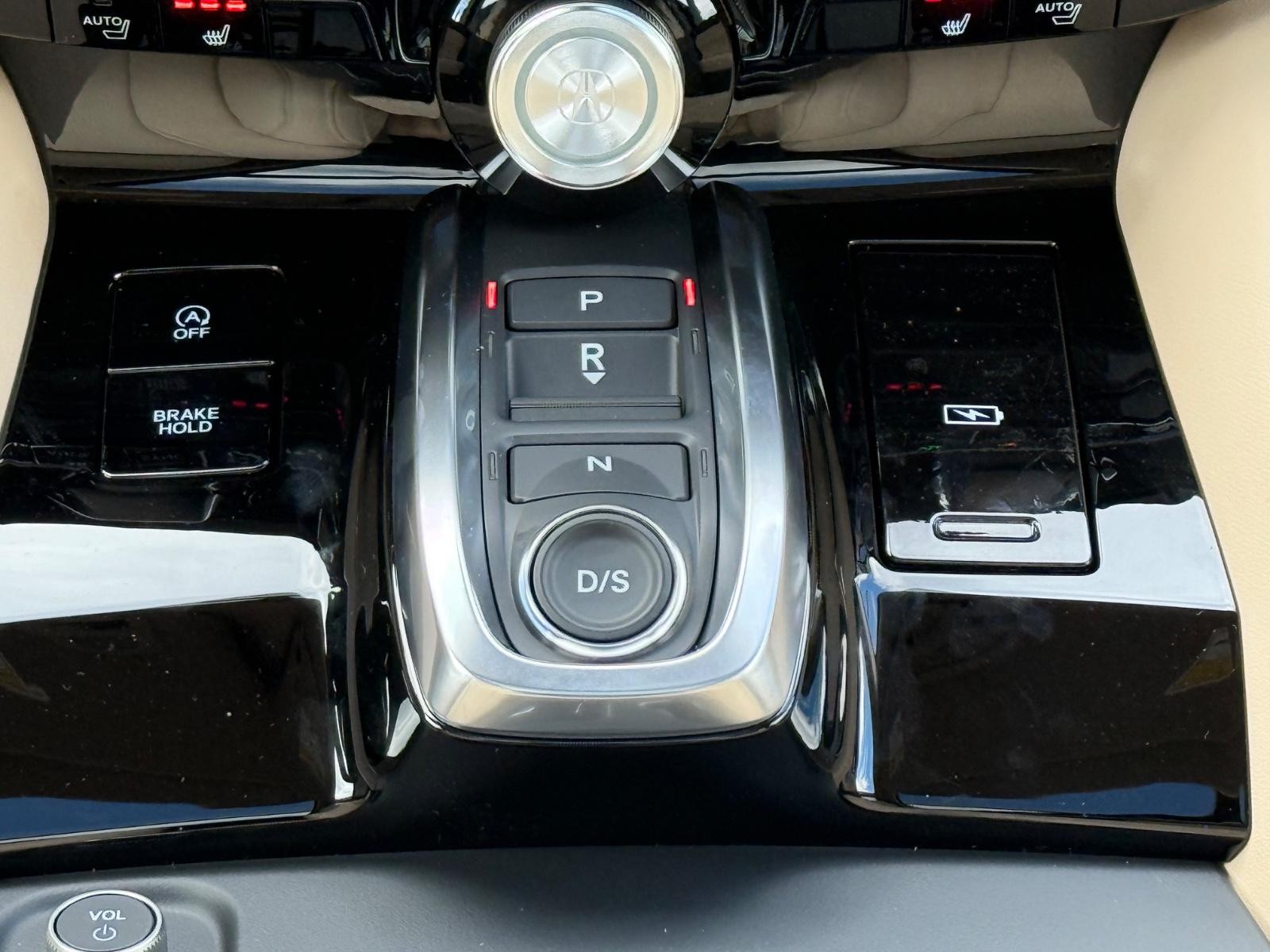 Acura MDX Vehicle Image 08