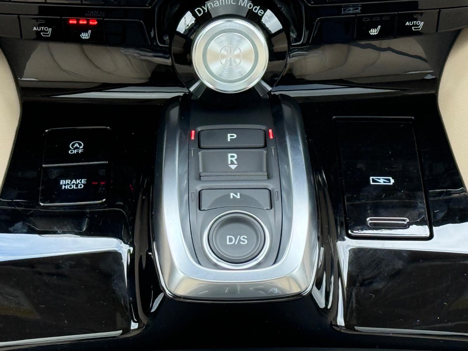 Acura MDX Vehicle Image 08