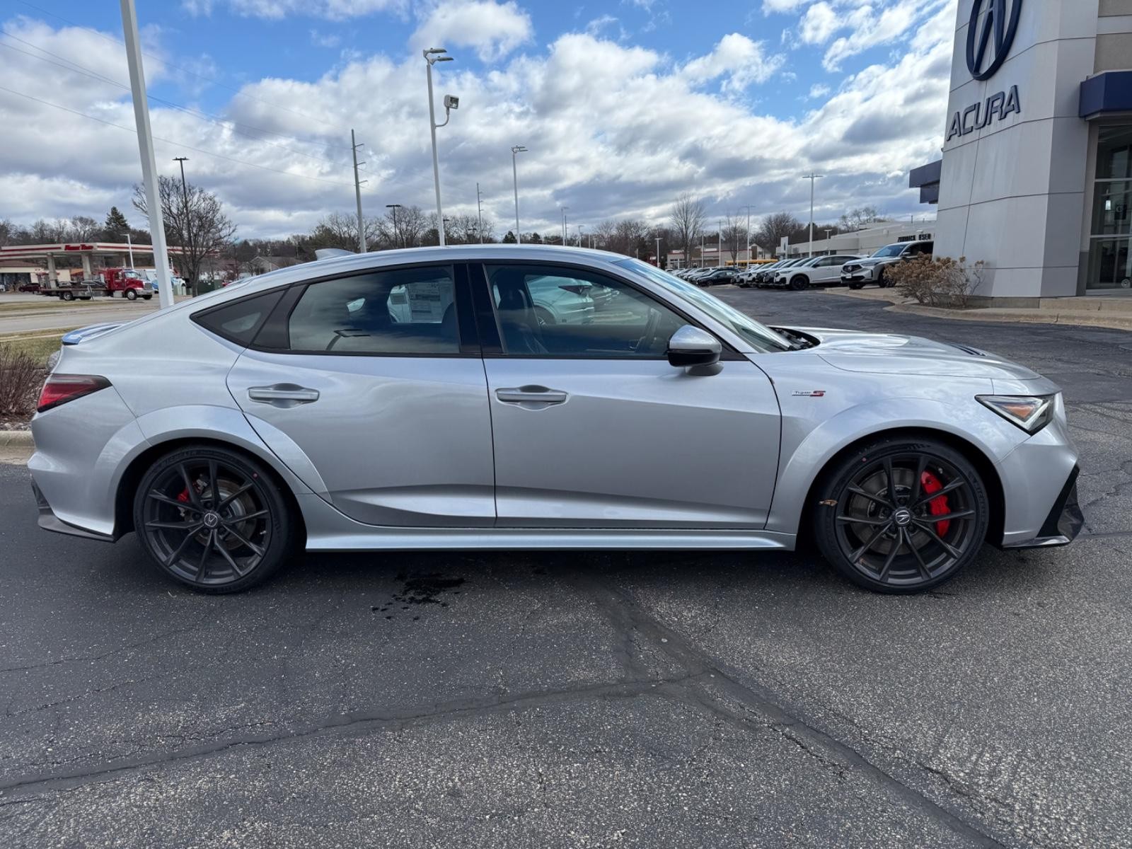 Acura Integra Vehicle Image 02