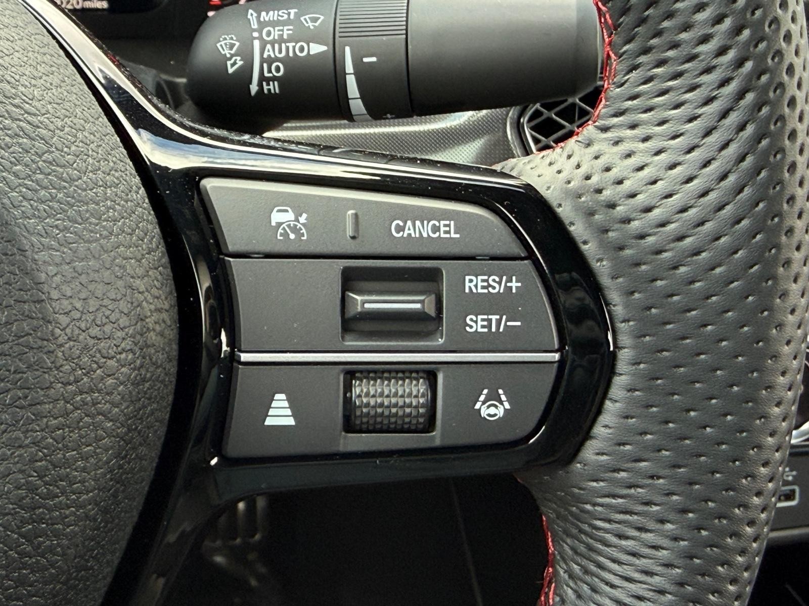 Acura Integra Vehicle Image 12