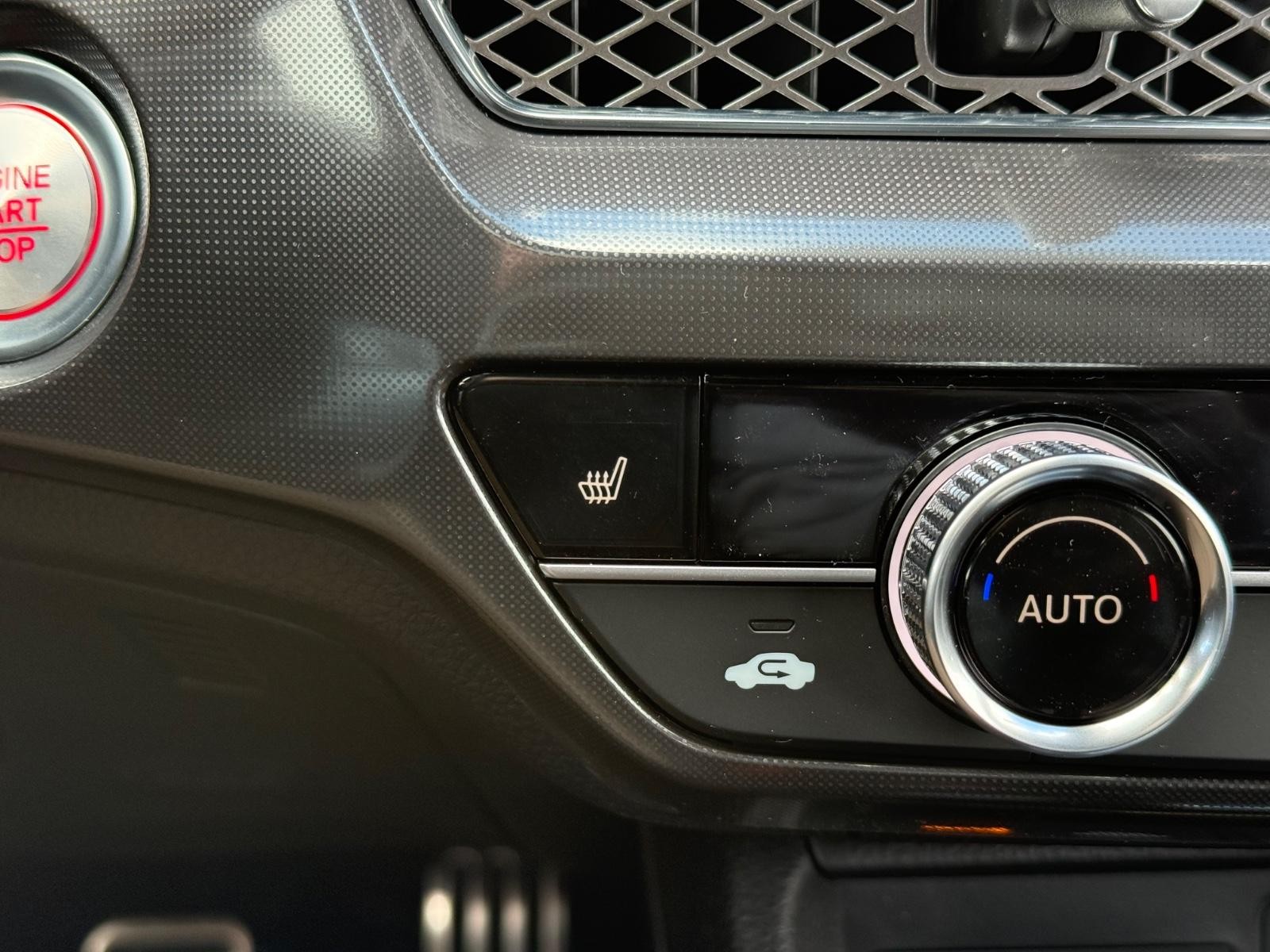 Acura Integra Vehicle Image 13