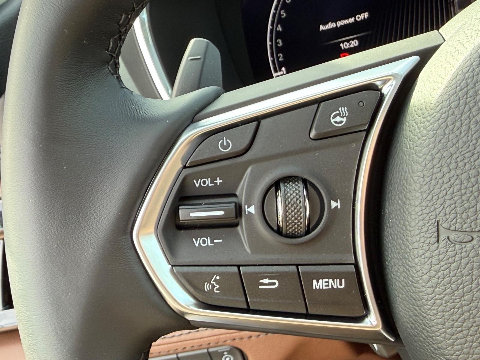 Acura MDX Vehicle Image 12