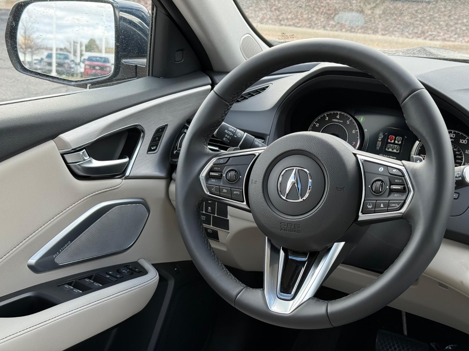 Acura RDX Vehicle Image 08