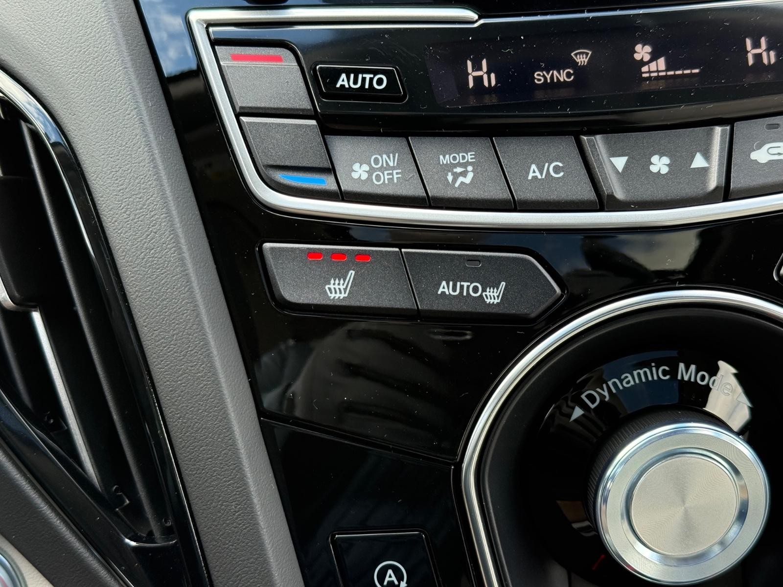 Acura RDX Vehicle Image 13