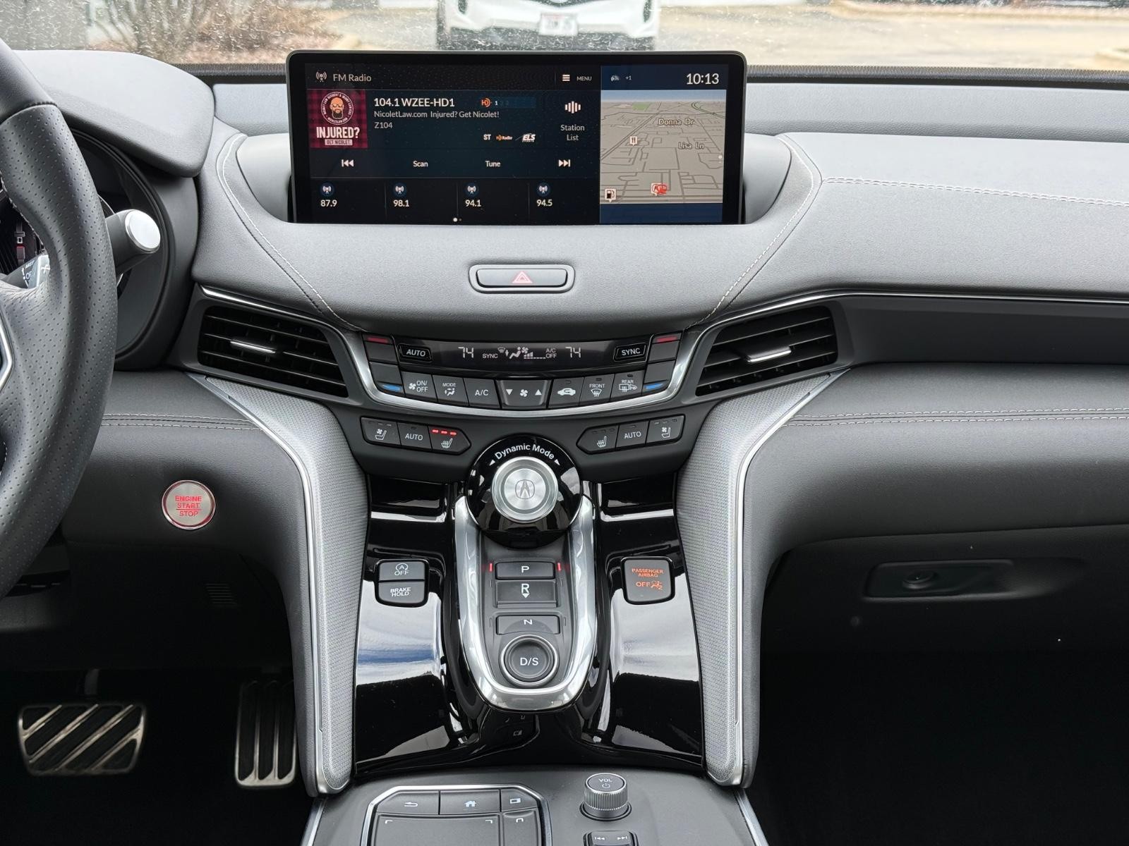 Acura TLX Vehicle Image 12