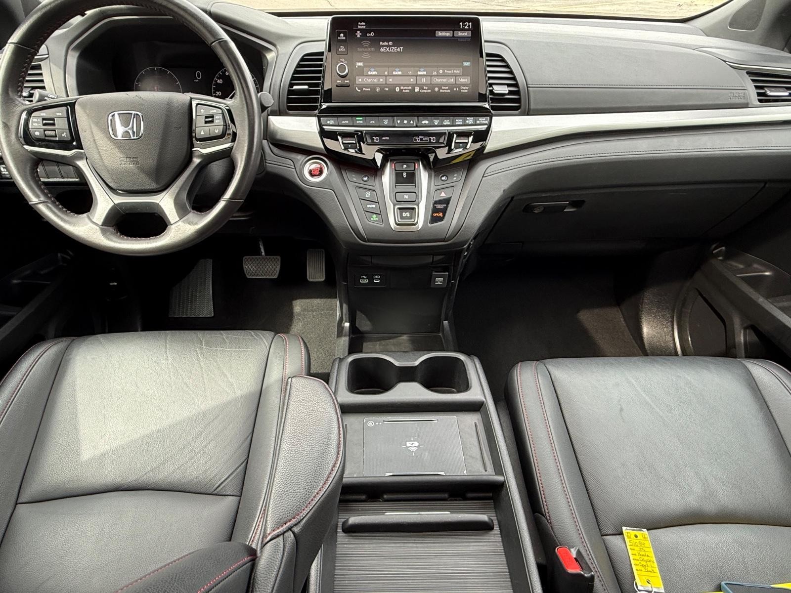 Honda Odyssey Vehicle Image 11