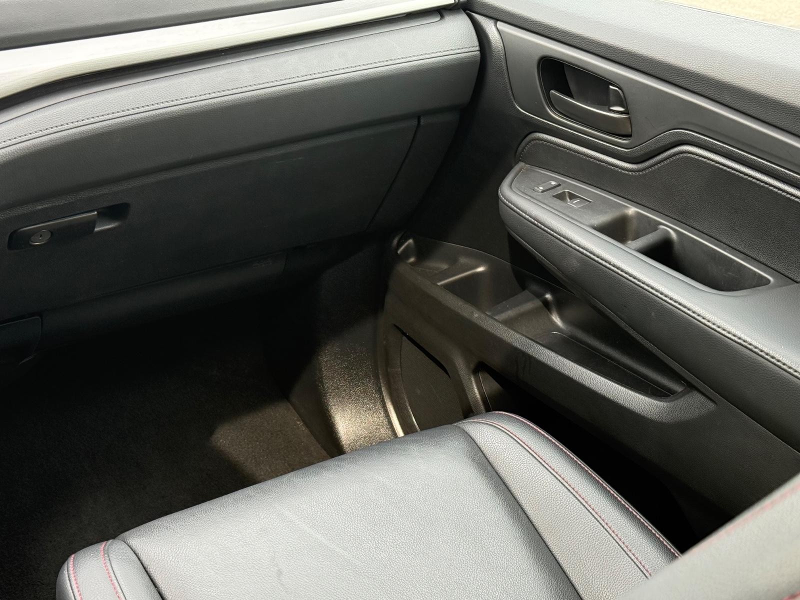 Honda Odyssey Vehicle Image 14