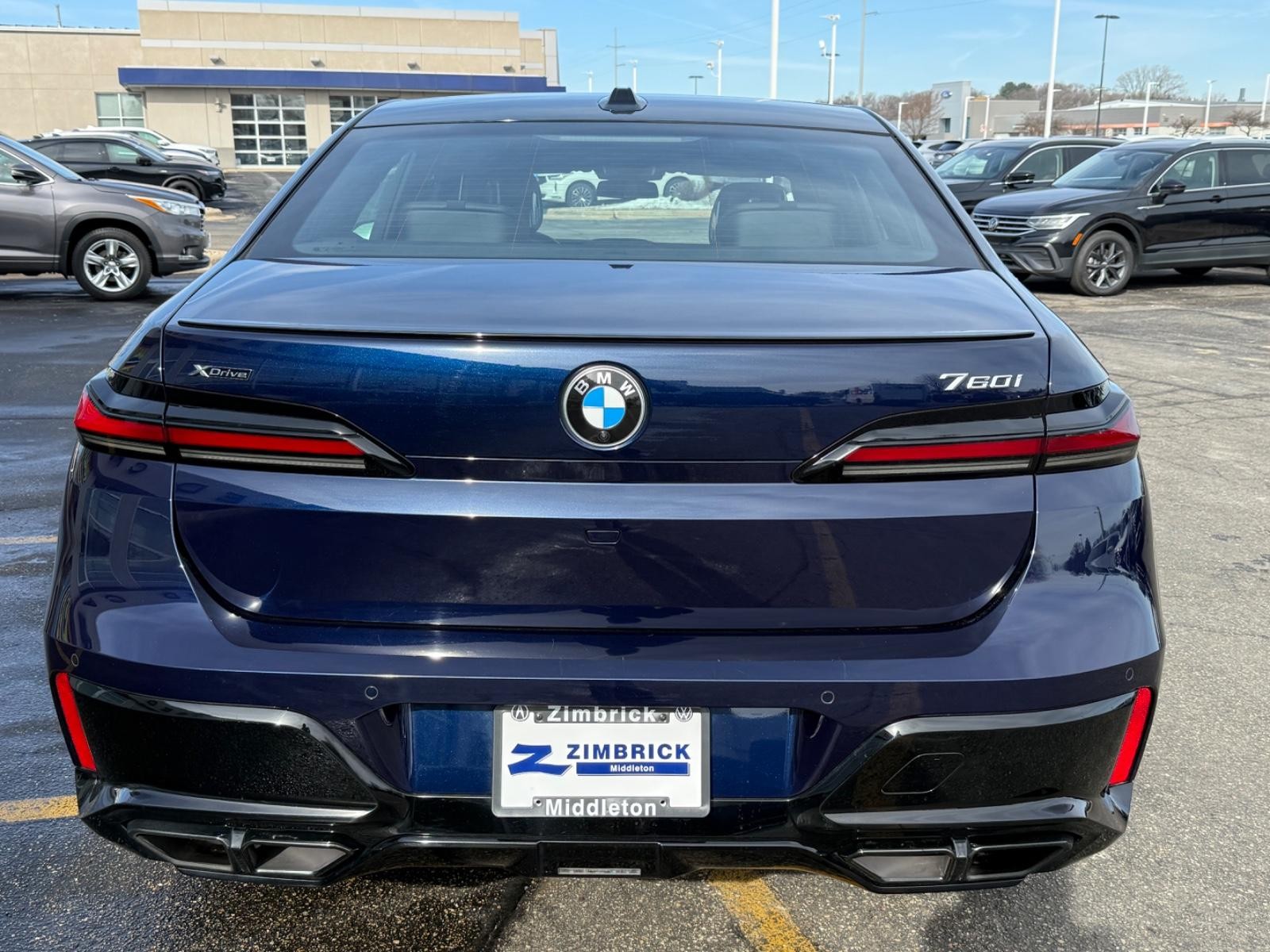BMW 7 Series Vehicle Image 04