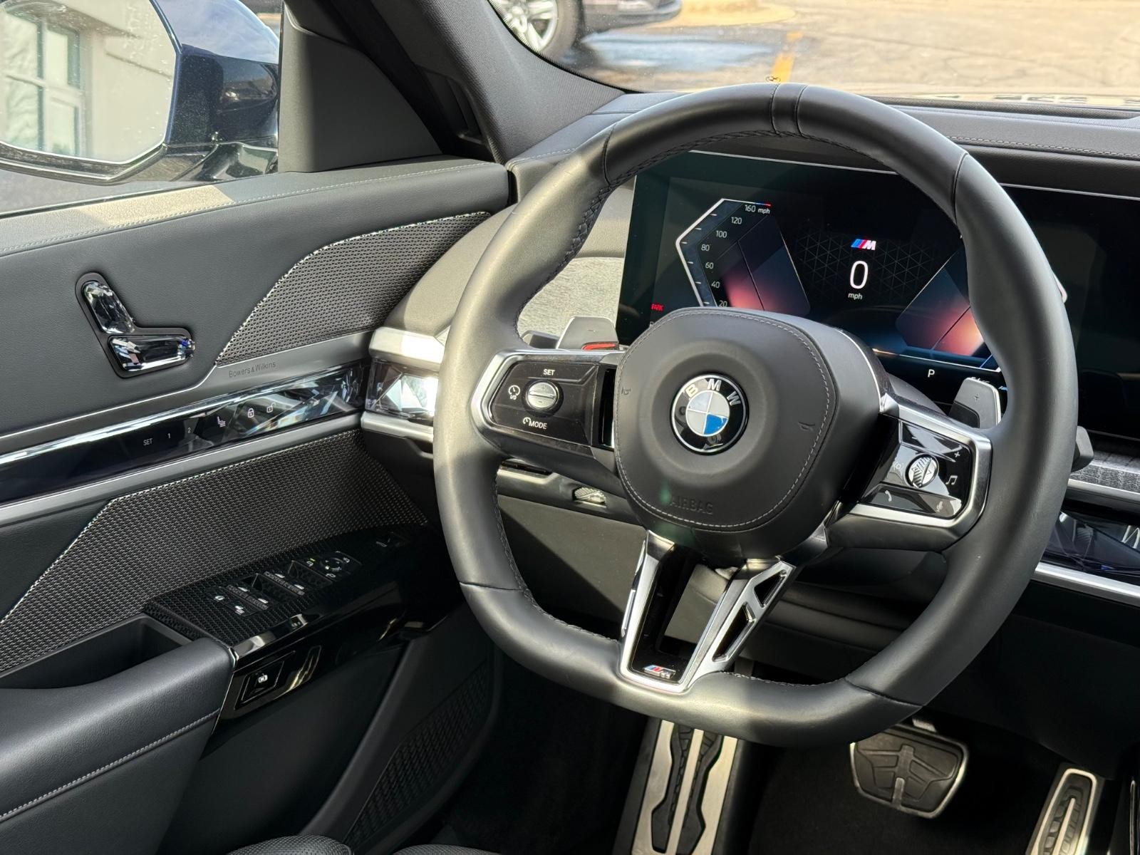 BMW 7 Series Vehicle Image 15