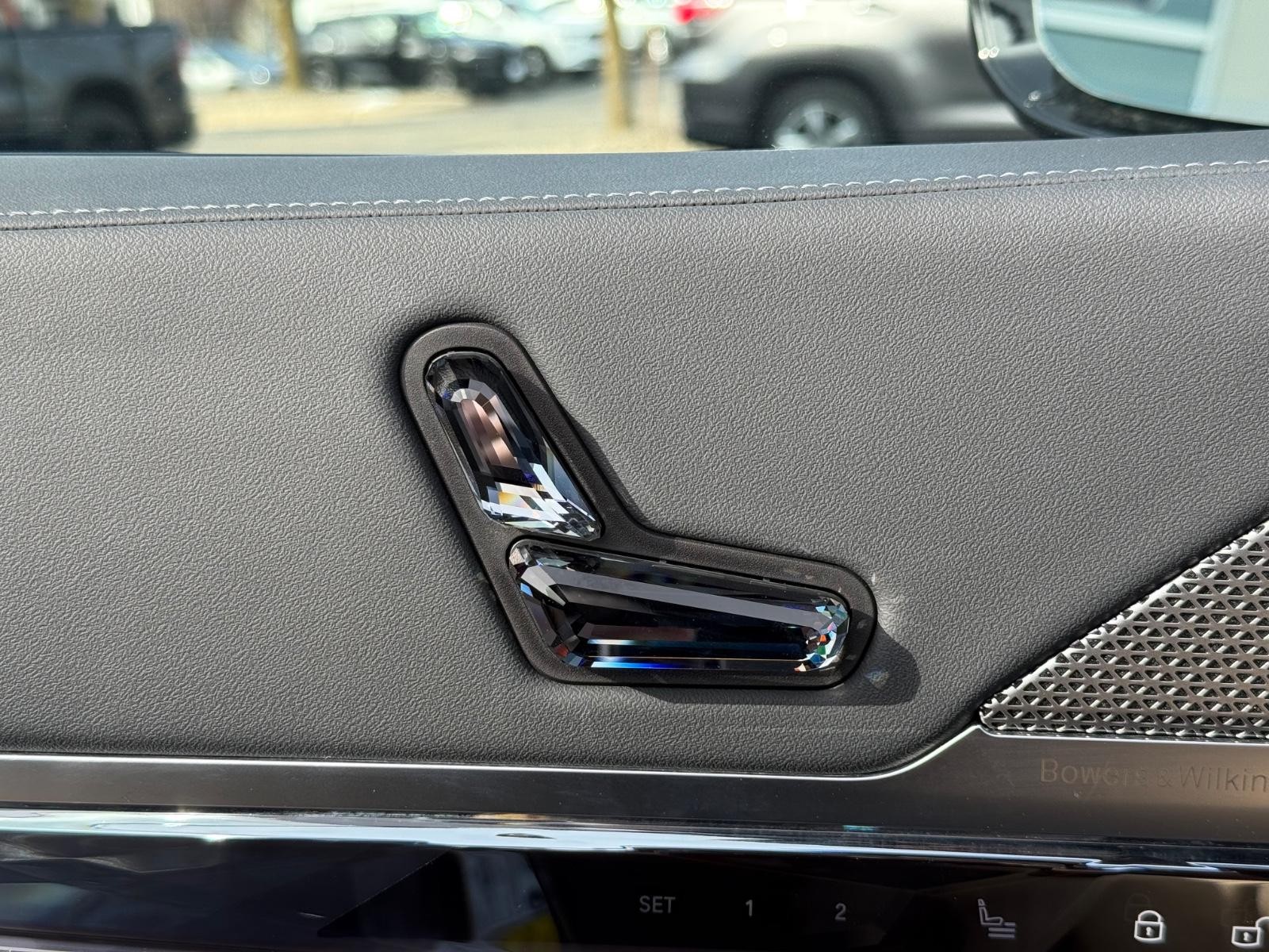 BMW 7 Series Vehicle Image 18
