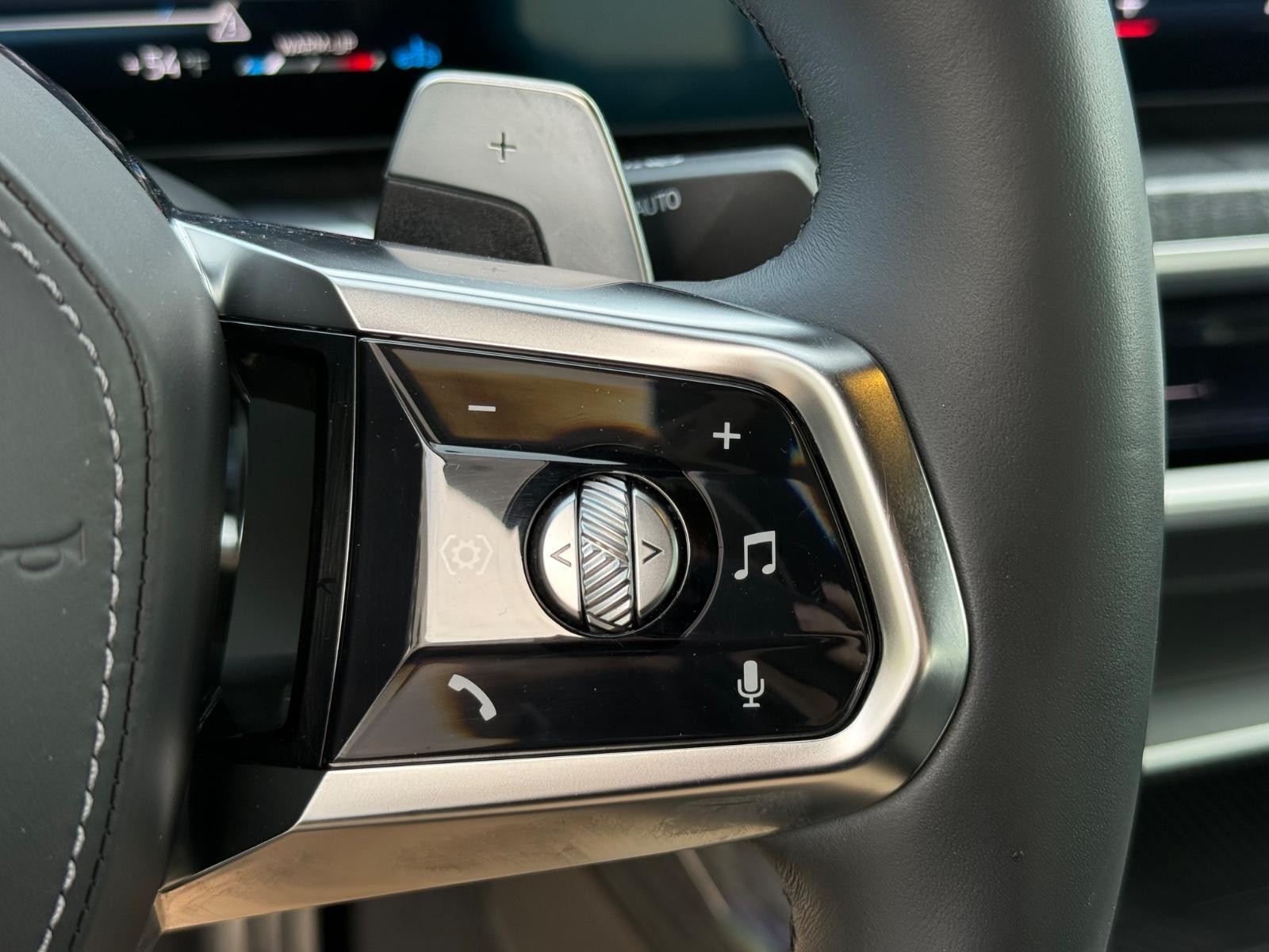 BMW 7 Series Vehicle Image 20
