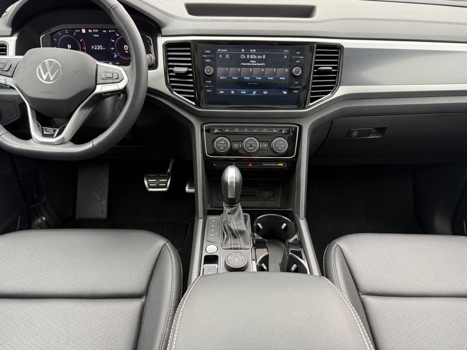 Volkswagen Atlas Vehicle Image 11
