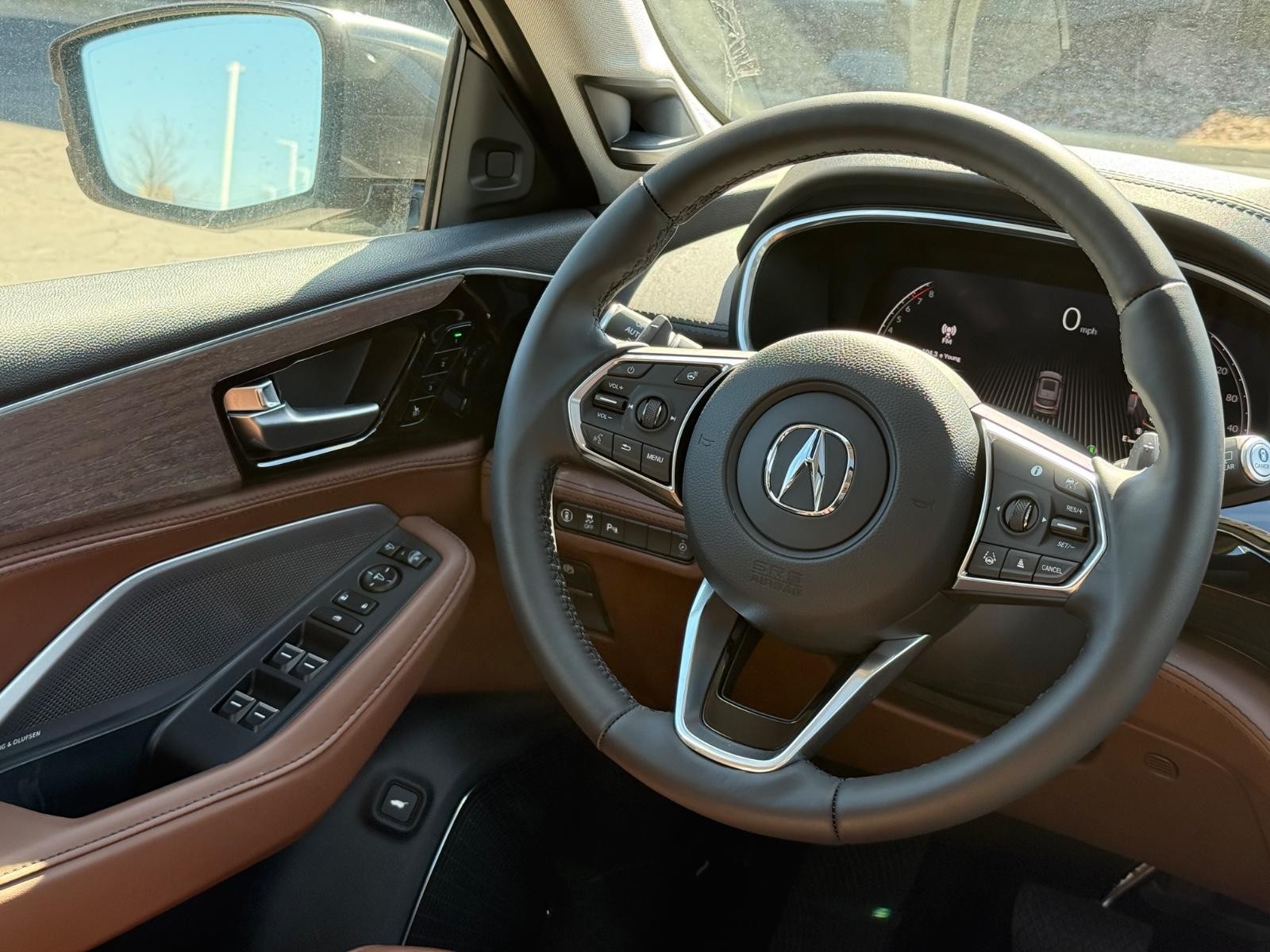 Acura MDX Vehicle Image 10