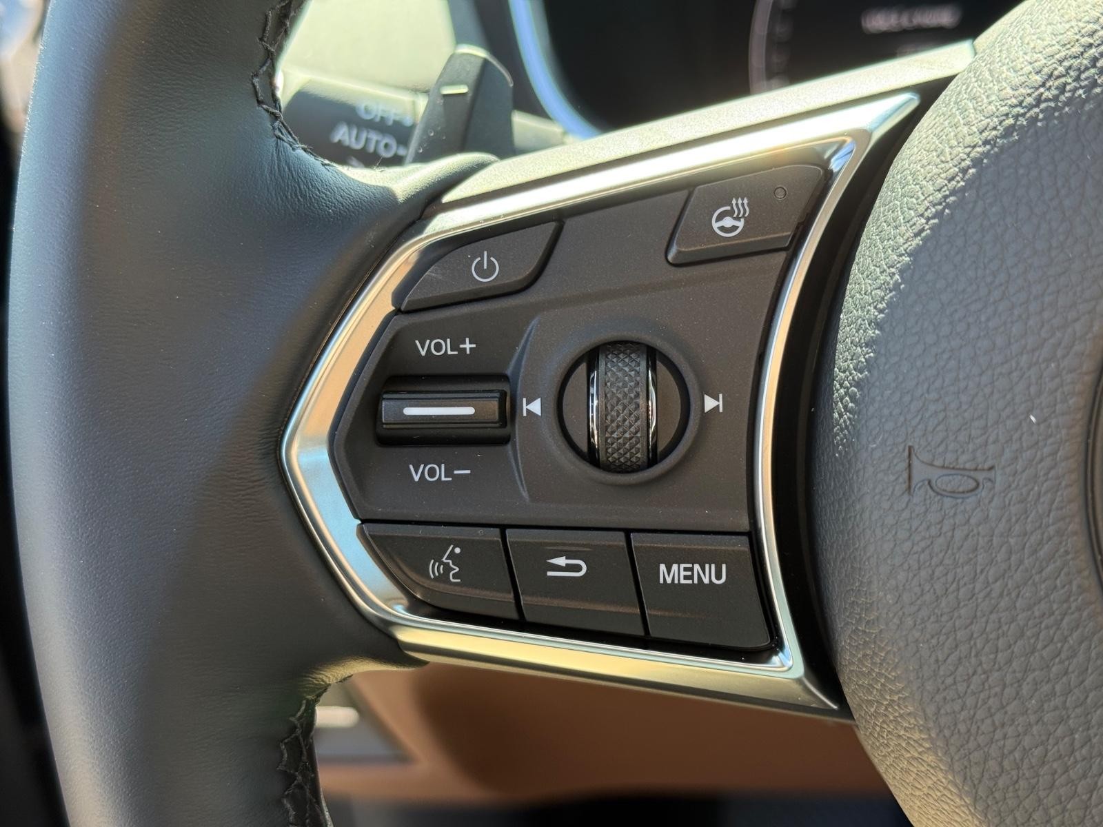 Acura MDX Vehicle Image 13